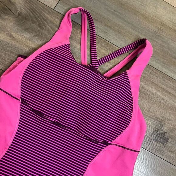 Lululemon Black & Pink Stripe Athletic Tank‎ Women Medium Bin E-47 - Picture 2 of 5